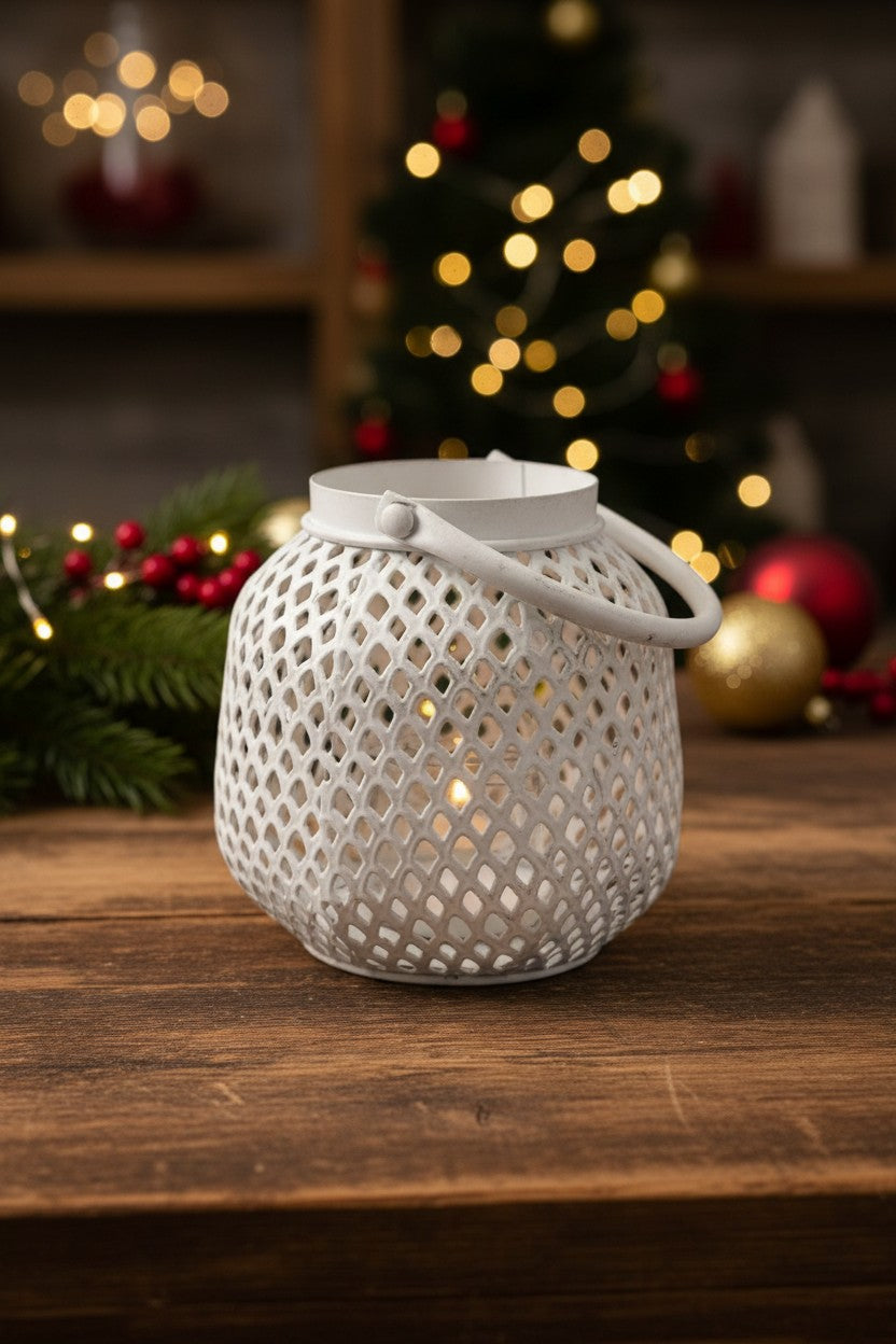 Metalllaterne Weiß – Vintage-Look